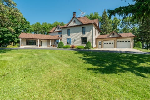 Homes For Sale - 13698 Maple Road<br/> Mapleton, MN 56065