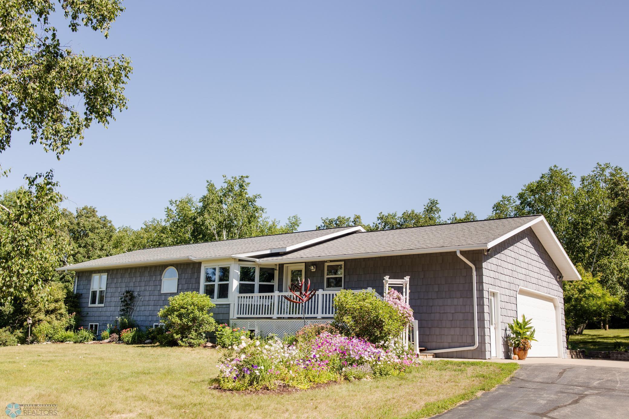 28040 Anchor Road, Detroit Lakes, Minnesota image 1