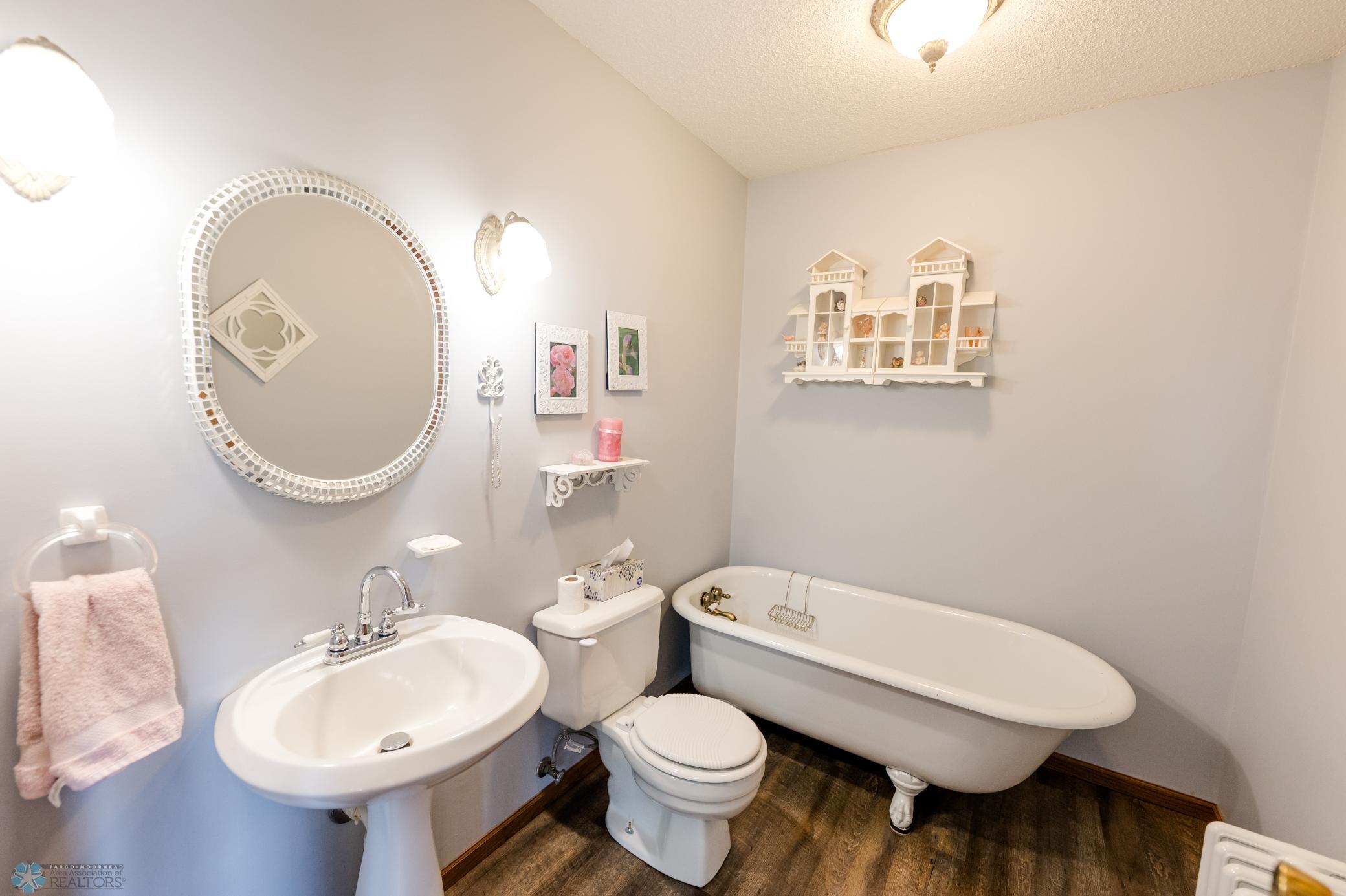 28040 Anchor Road, Detroit Lakes, Minnesota image 17