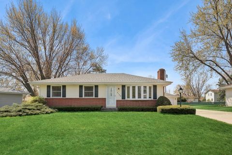 2140 Mapleview Avenue E, Saint Paul, MN 55109 - #: 6518065