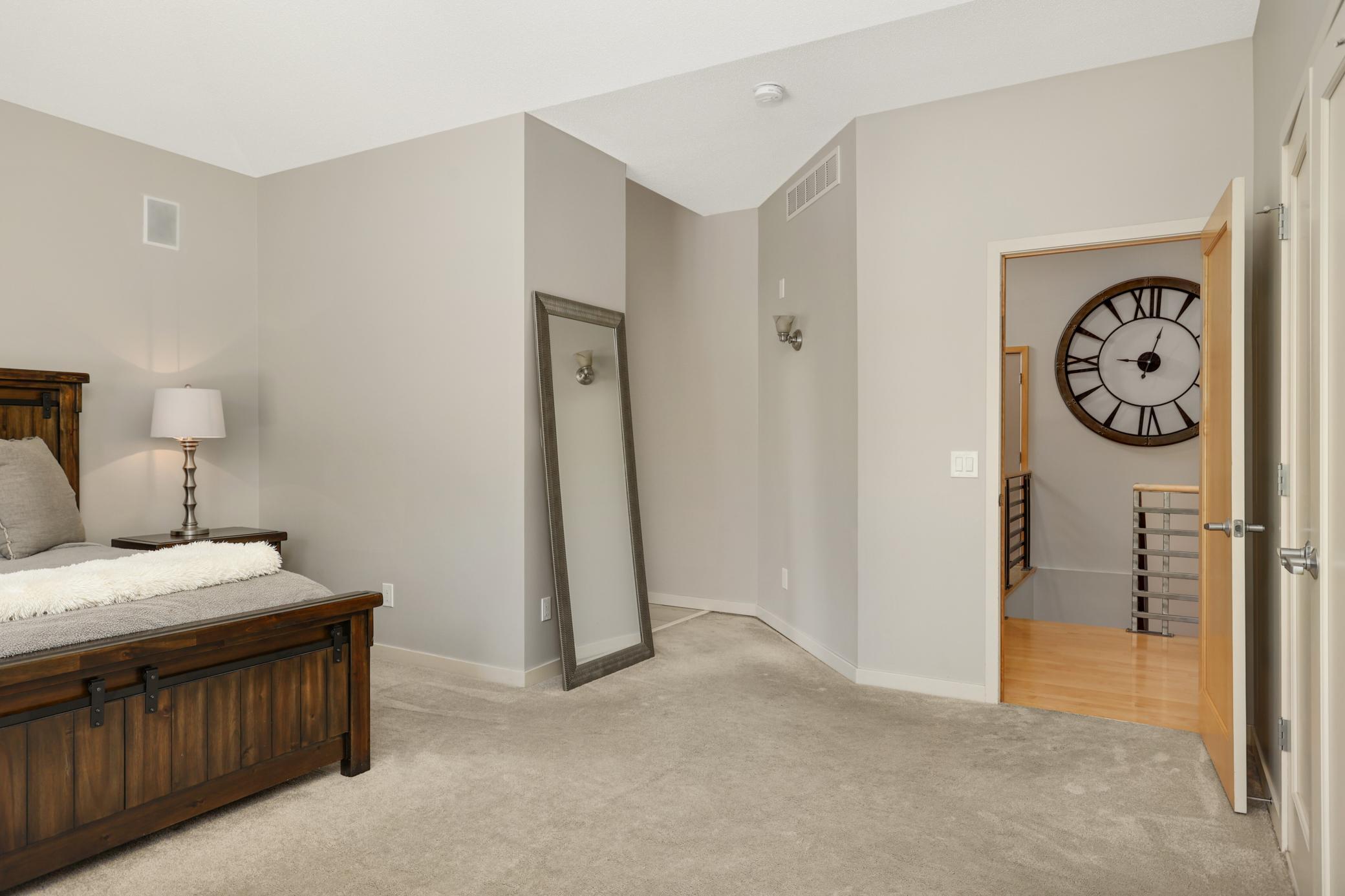 8679 Sunset Court, Shakopee, Minnesota image 21