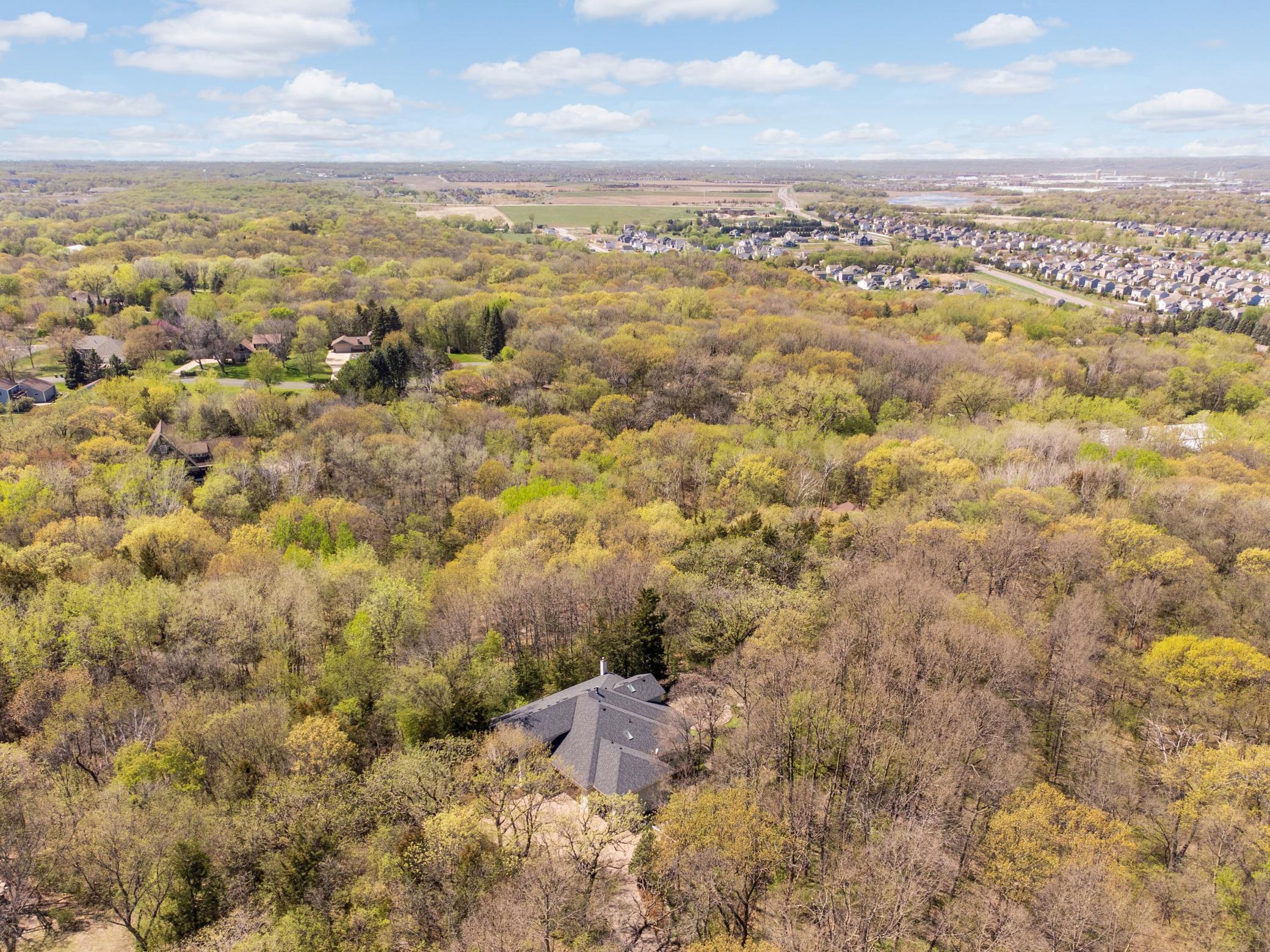 8679 Sunset Court, Shakopee, Minnesota image 50