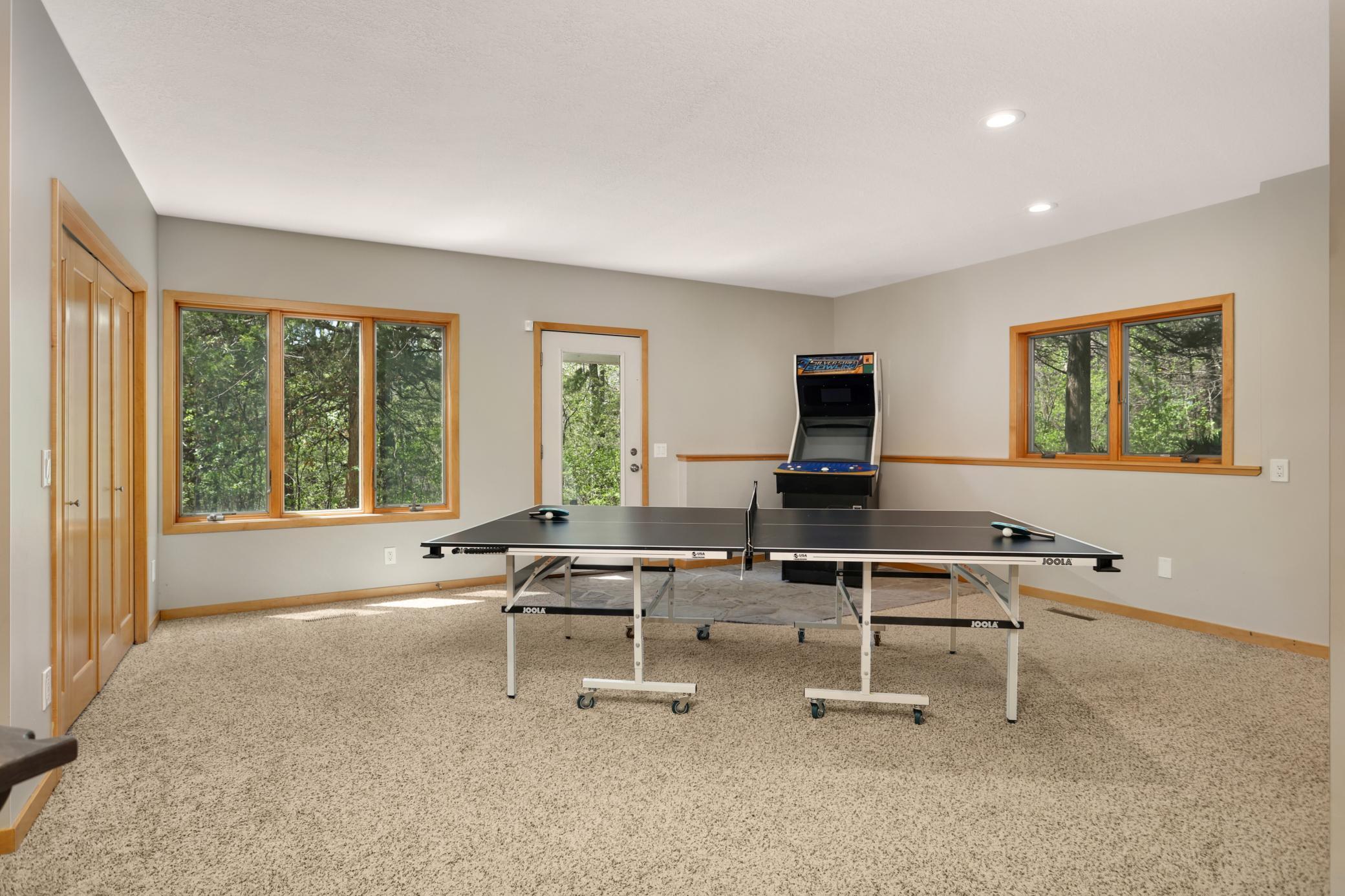 8679 Sunset Court, Shakopee, Minnesota image 40