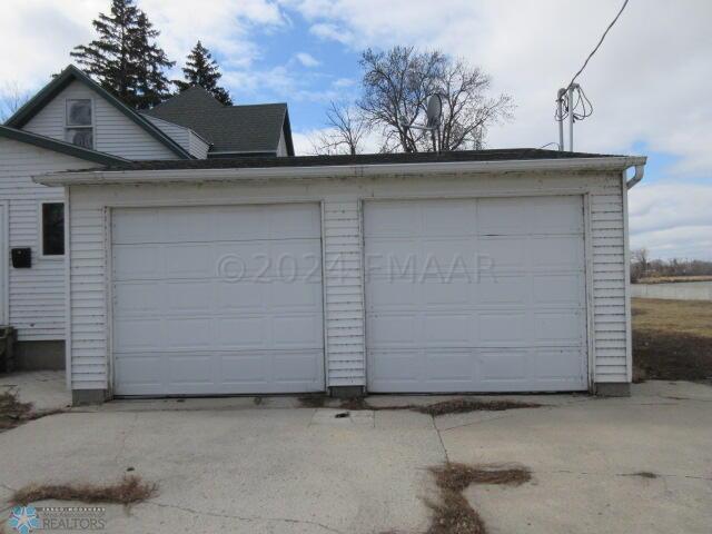 Breckenridge, Minnesota 56520, United States, 4 Bedrooms Bedrooms, ,2 BathroomsBathrooms,Residential,Pending,60036