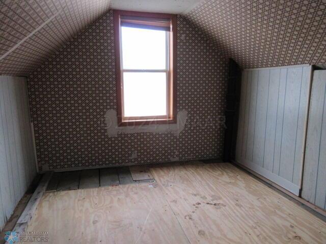 Breckenridge, Minnesota 56520, United States, 4 Bedrooms Bedrooms, ,2 BathroomsBathrooms,Residential,Pending,60036