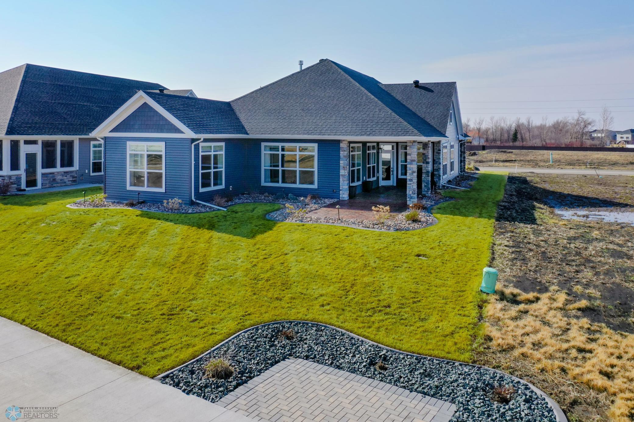 West Fargo, North Dakota 58078, United States, 3 Bedrooms Bedrooms, ,2 BathroomsBathrooms,Residential,Pending,60087