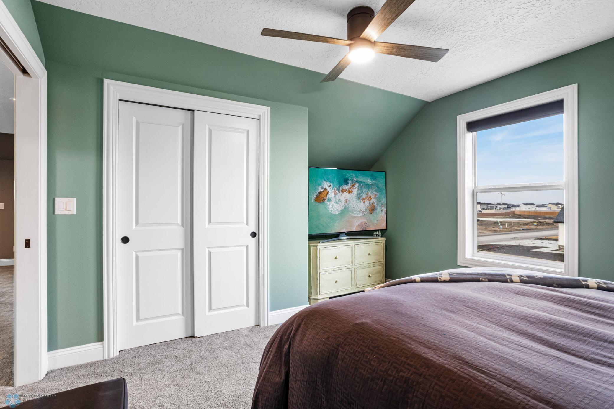 West Fargo, North Dakota 58078, United States, 3 Bedrooms Bedrooms, ,2 BathroomsBathrooms,Residential,Pending,60087