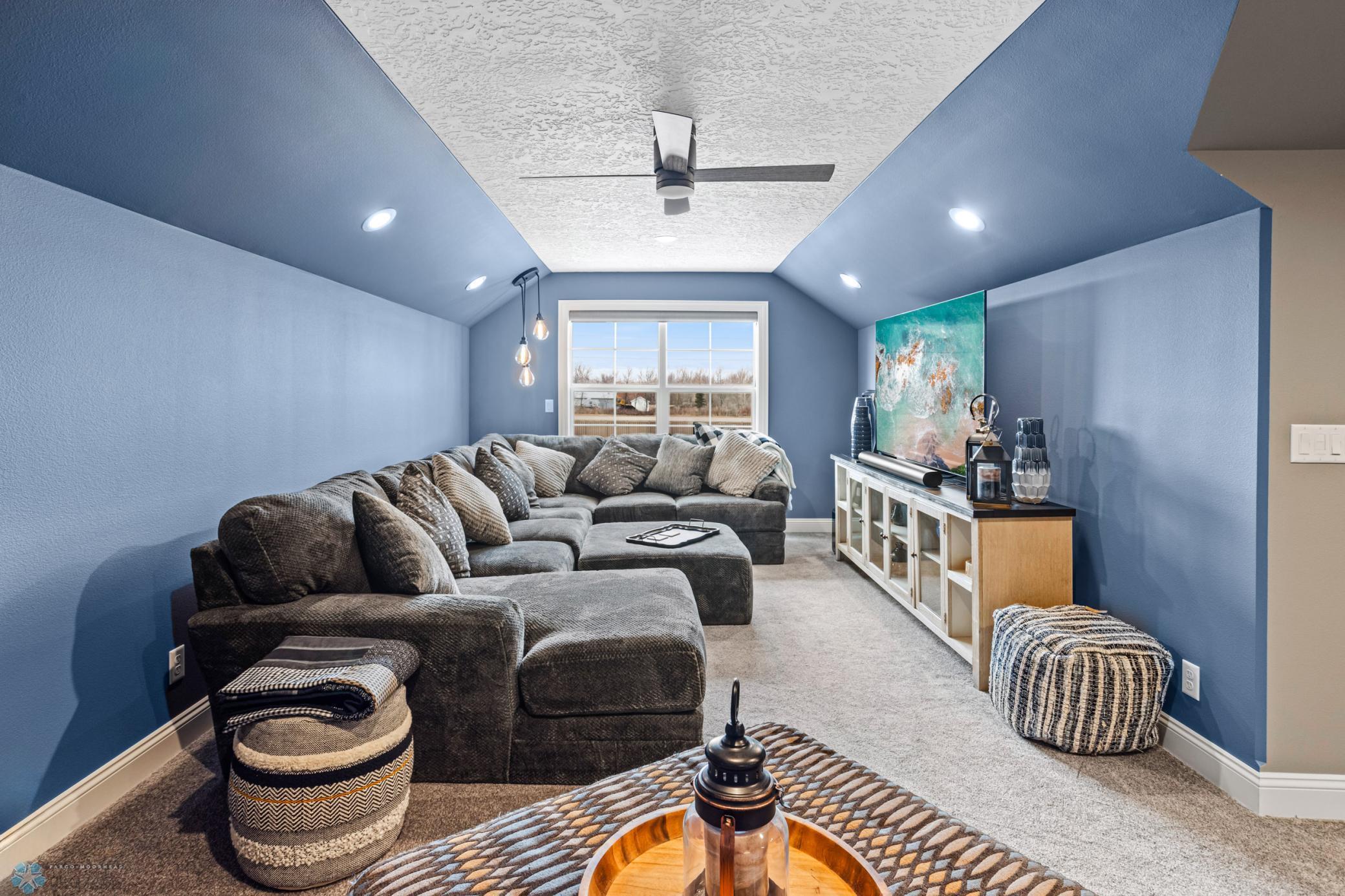 West Fargo, North Dakota 58078, United States, 3 Bedrooms Bedrooms, ,2 BathroomsBathrooms,Residential,Pending,60087