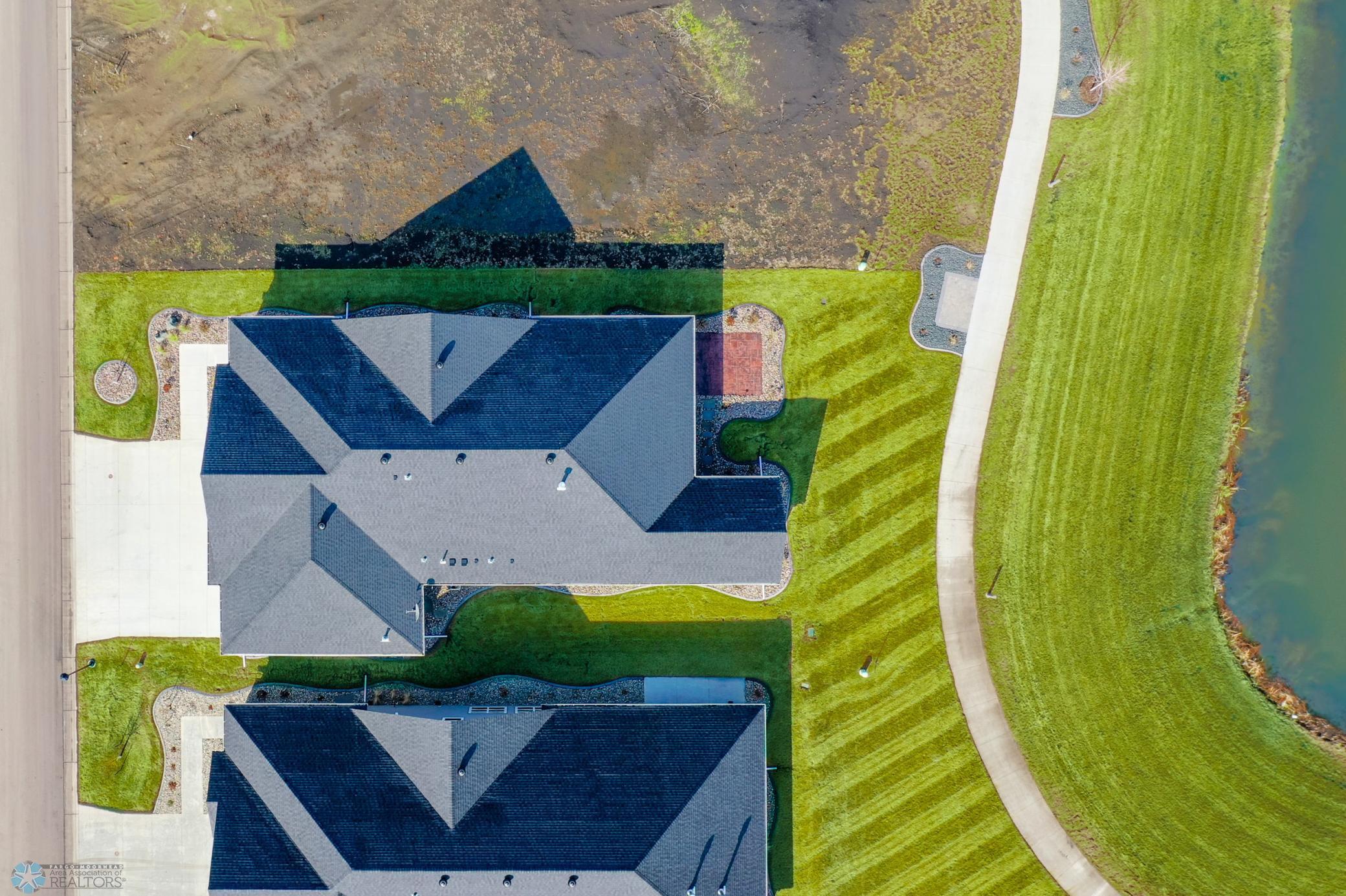 West Fargo, North Dakota 58078, United States, 3 Bedrooms Bedrooms, ,2 BathroomsBathrooms,Residential,Pending,60087