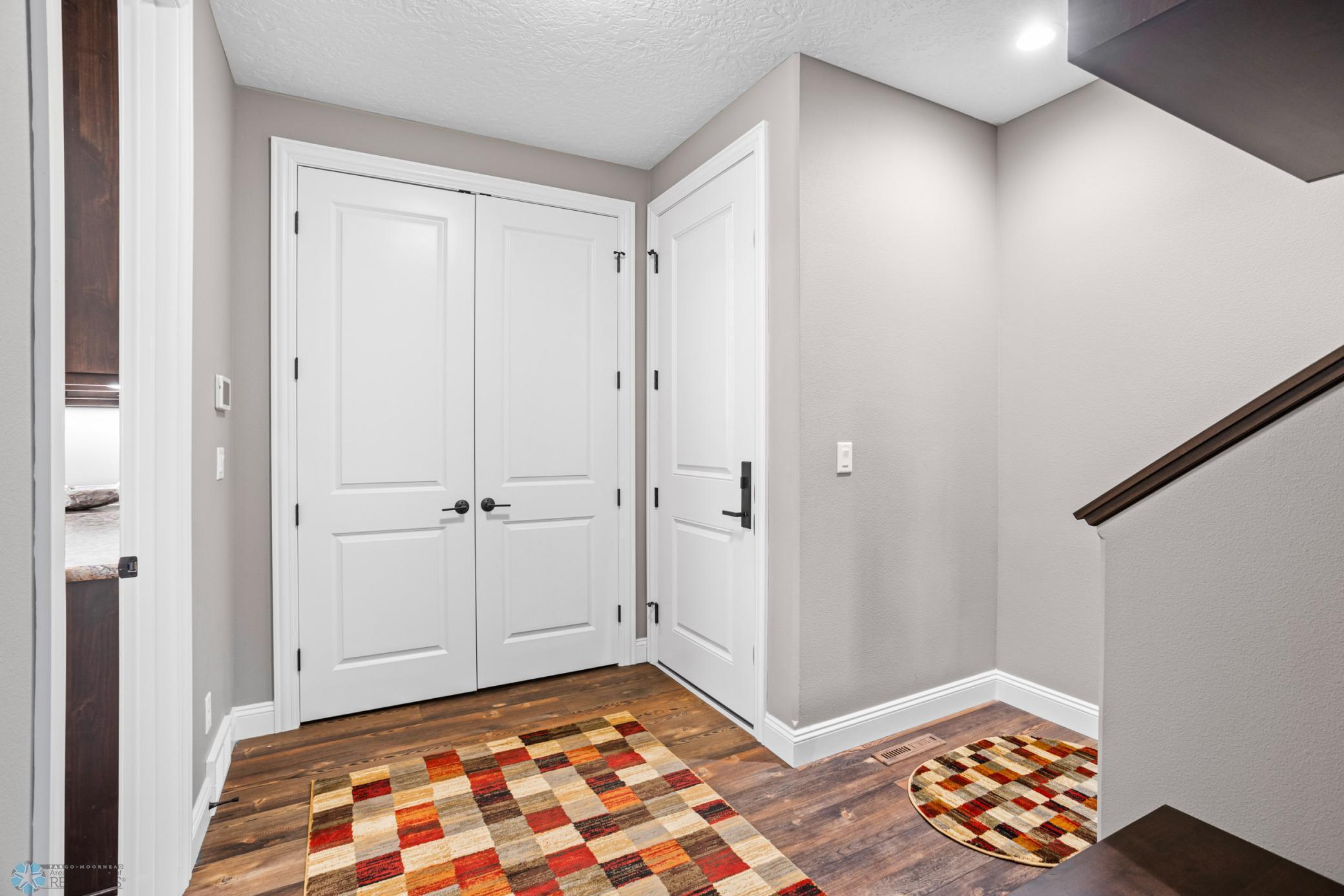 West Fargo, North Dakota 58078, United States, 3 Bedrooms Bedrooms, ,2 BathroomsBathrooms,Residential,Pending,60087