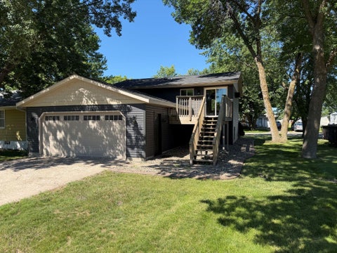 Homes For Sale - 113 Cedar Street<br/> Sauk Centre, MN 56378