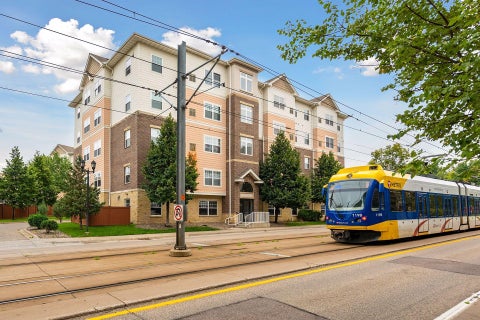 Condo For Sale - 4824 E 53rd Street<br/> Hennepin County, Minneapolis, MN 55417