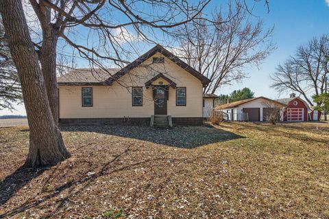 Homes For Sale - 2270 397th Avenue<br/> Isanti County, Stanchfield, MN 55080