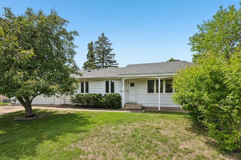 Homes For Sale - 8328 Ewing Road<br/> Minneapolis, MN 55431