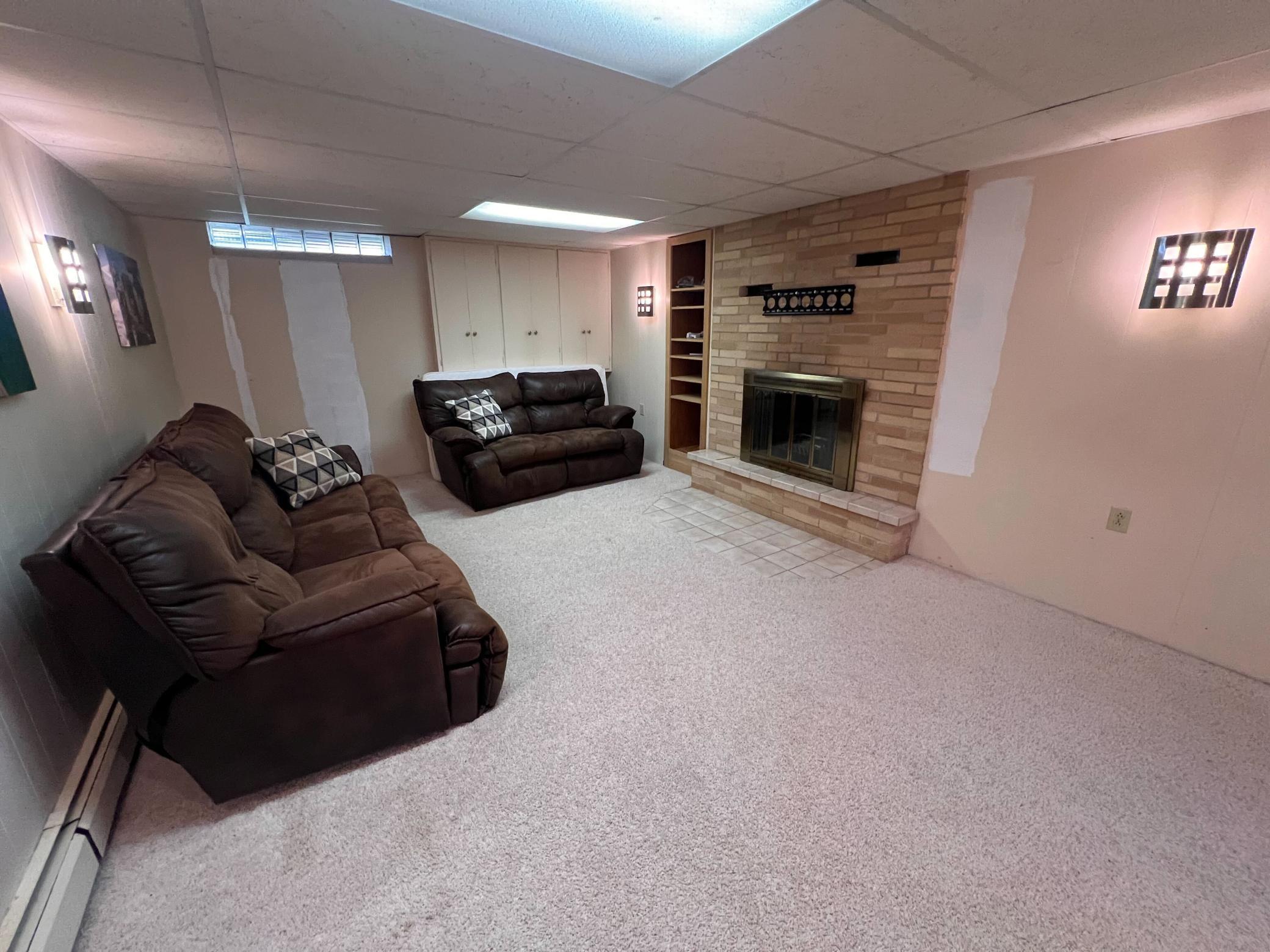 2807 7th Ave E Ave, Hibbing, Minnesota image 17