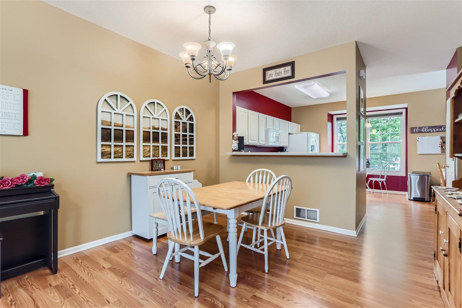 15720 Fox Circle, Saint Paul, Minnesota image 9