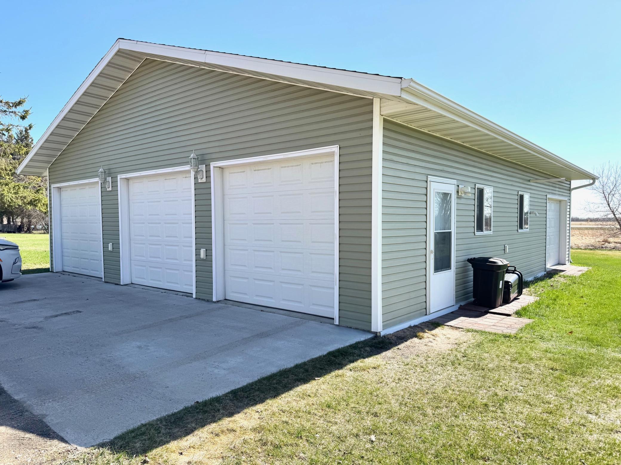 610 Tamarack Street, Badger, Minnesota image 15