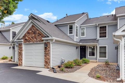 Townhouse For Sale - 7291 Penny Hill Road<br/> Hennepin County, Eden Prairie, MN 55346