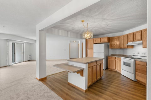 Condo For Sale - 2155 6th Lane<br/> Cambridge, MN 55008