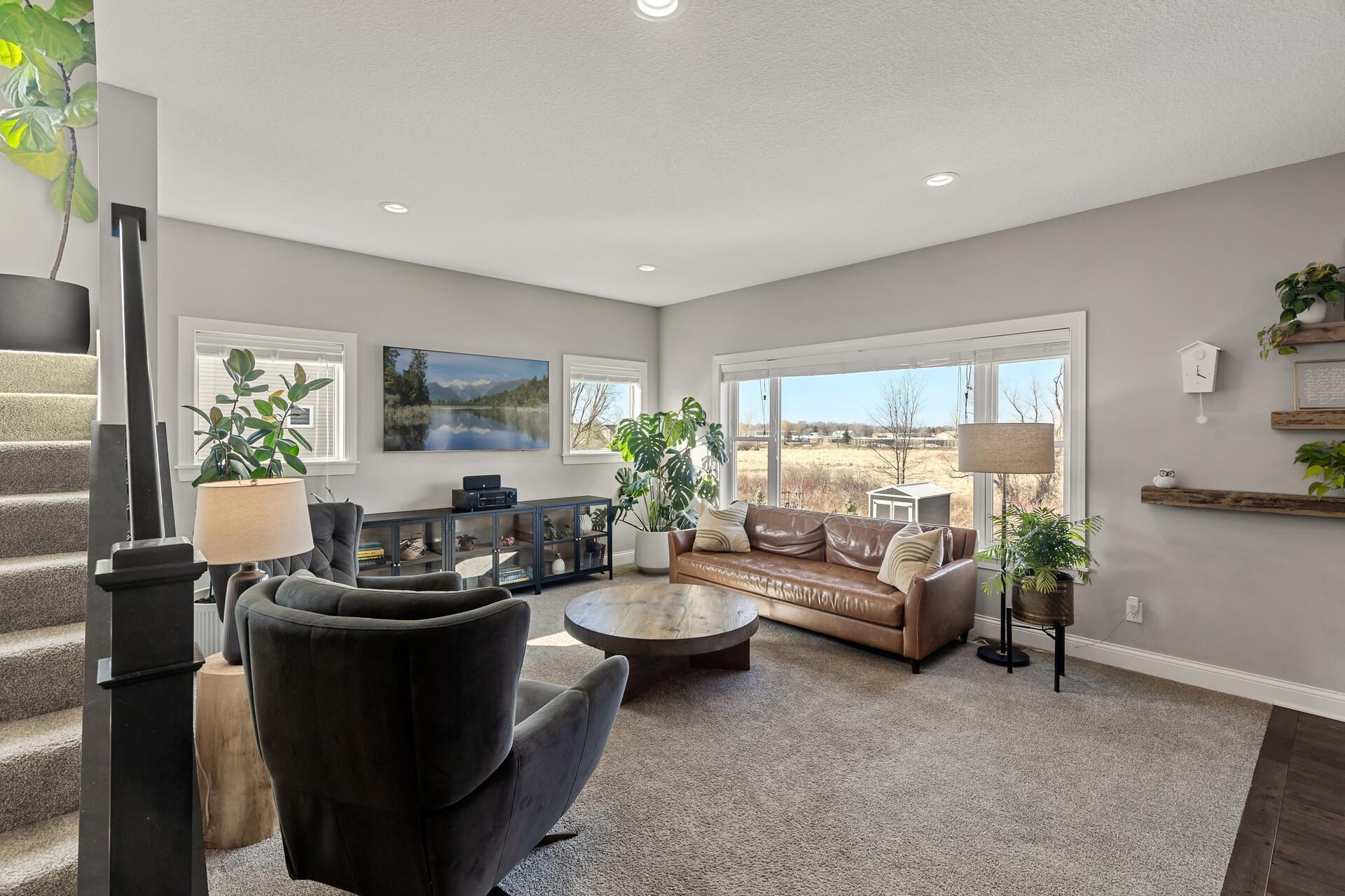3015 224th Street, Farmington, Minnesota image 2