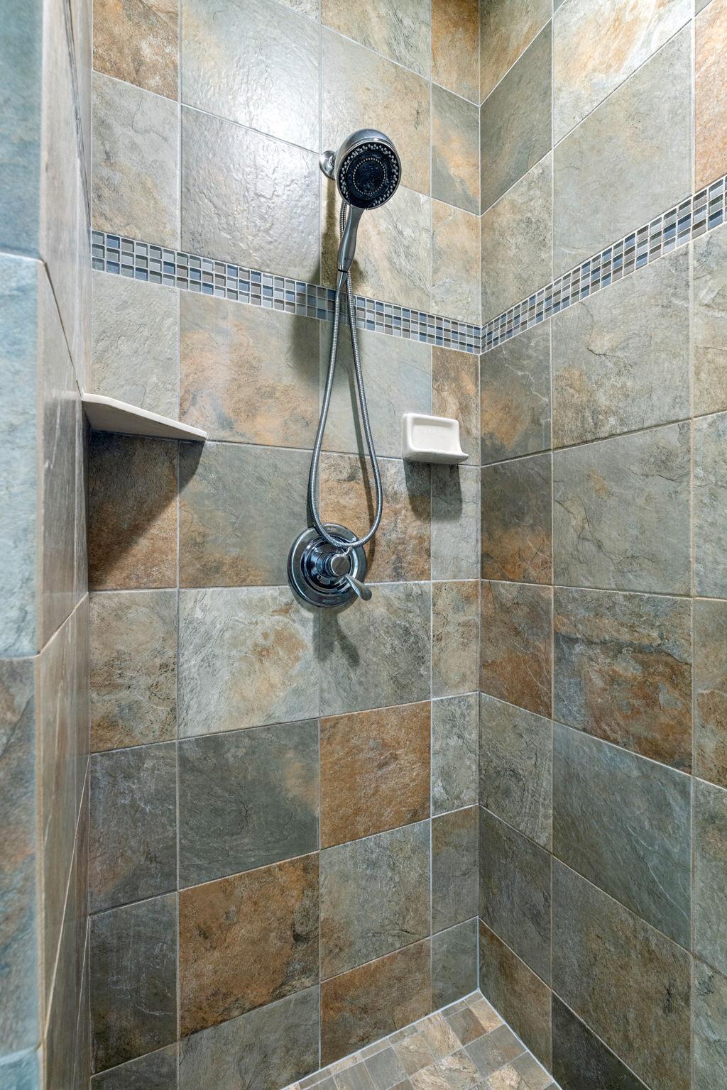 24064 Rivers Edge Road, Rogers, Minnesota image 22