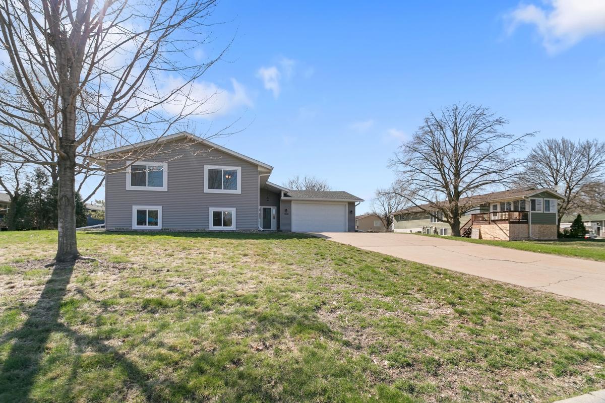 1404 6th Street, Farmington, Minnesota image 1