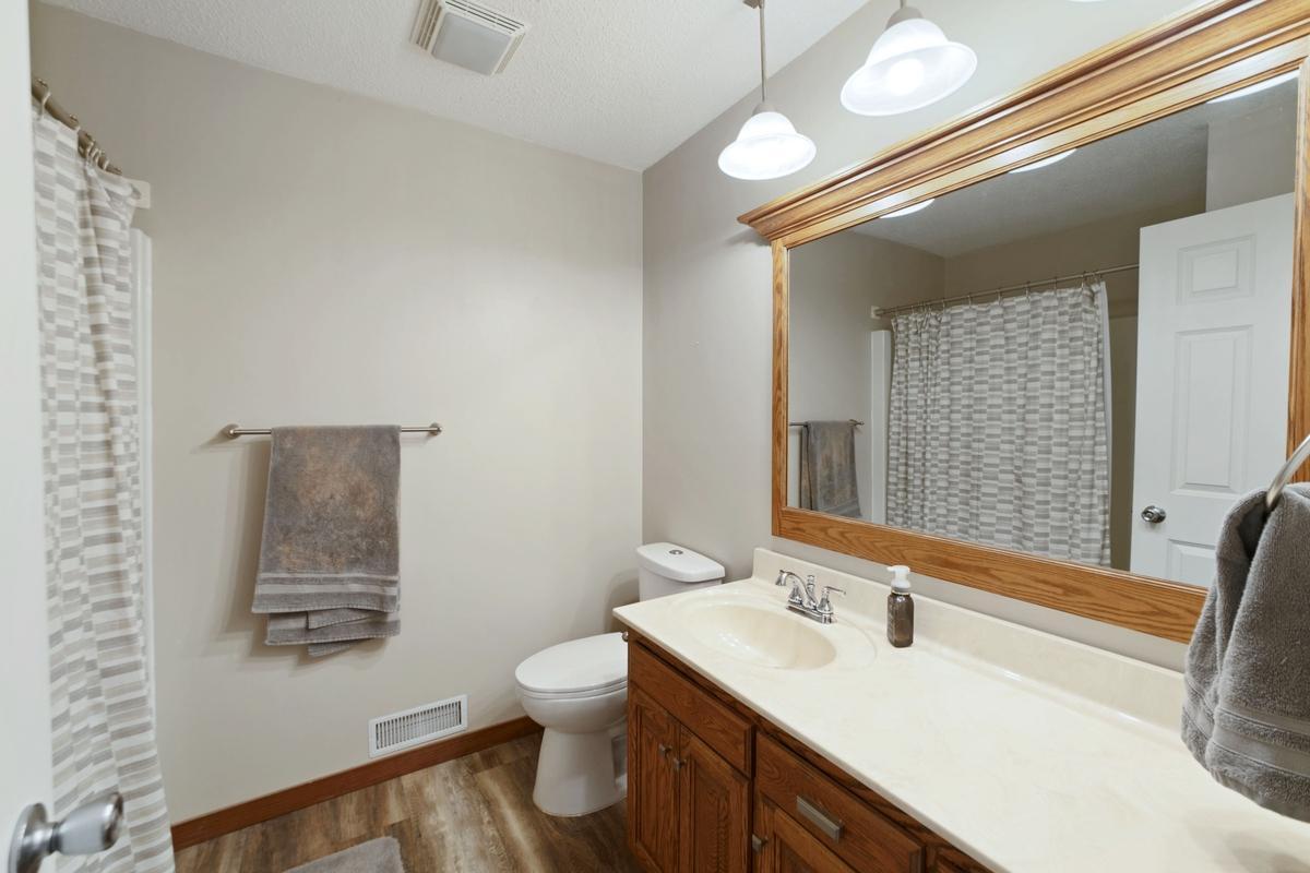 1404 6th Street, Farmington, Minnesota image 7