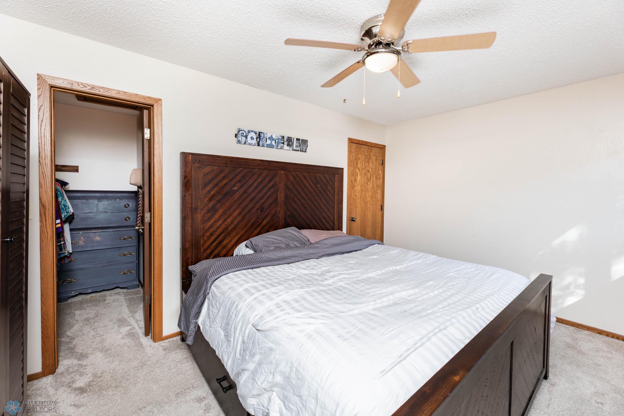 Moorhead, Minnesota 56560, United States, 3 Bedrooms Bedrooms, ,2 BathroomsBathrooms,Residential,Active,216317