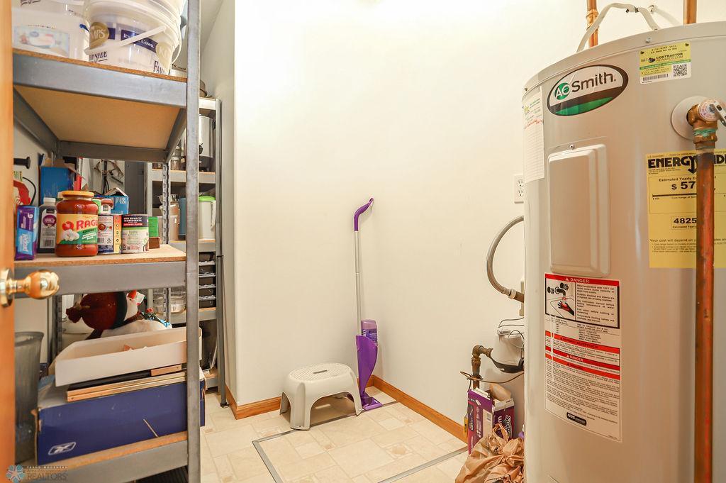 West Fargo, North Dakota 58078, United States, 2 Bedrooms Bedrooms, ,2 BathroomsBathrooms,Residential,Pending,45086