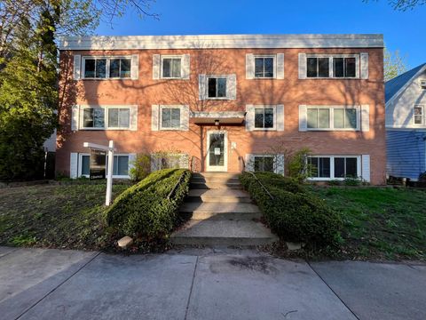 Condo For Sale - 3237 15th Avenue<br/> Minneapolis, MN 55407