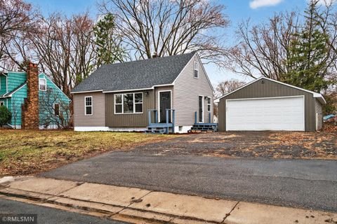 Homes For Sale - 21 Inner Drive<br/> Anoka County, Circle Pines, MN 55014