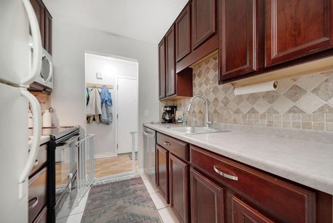 Condo For Sale - 12846 Nicollet Avenue<br/> Burnsville, MN 55337