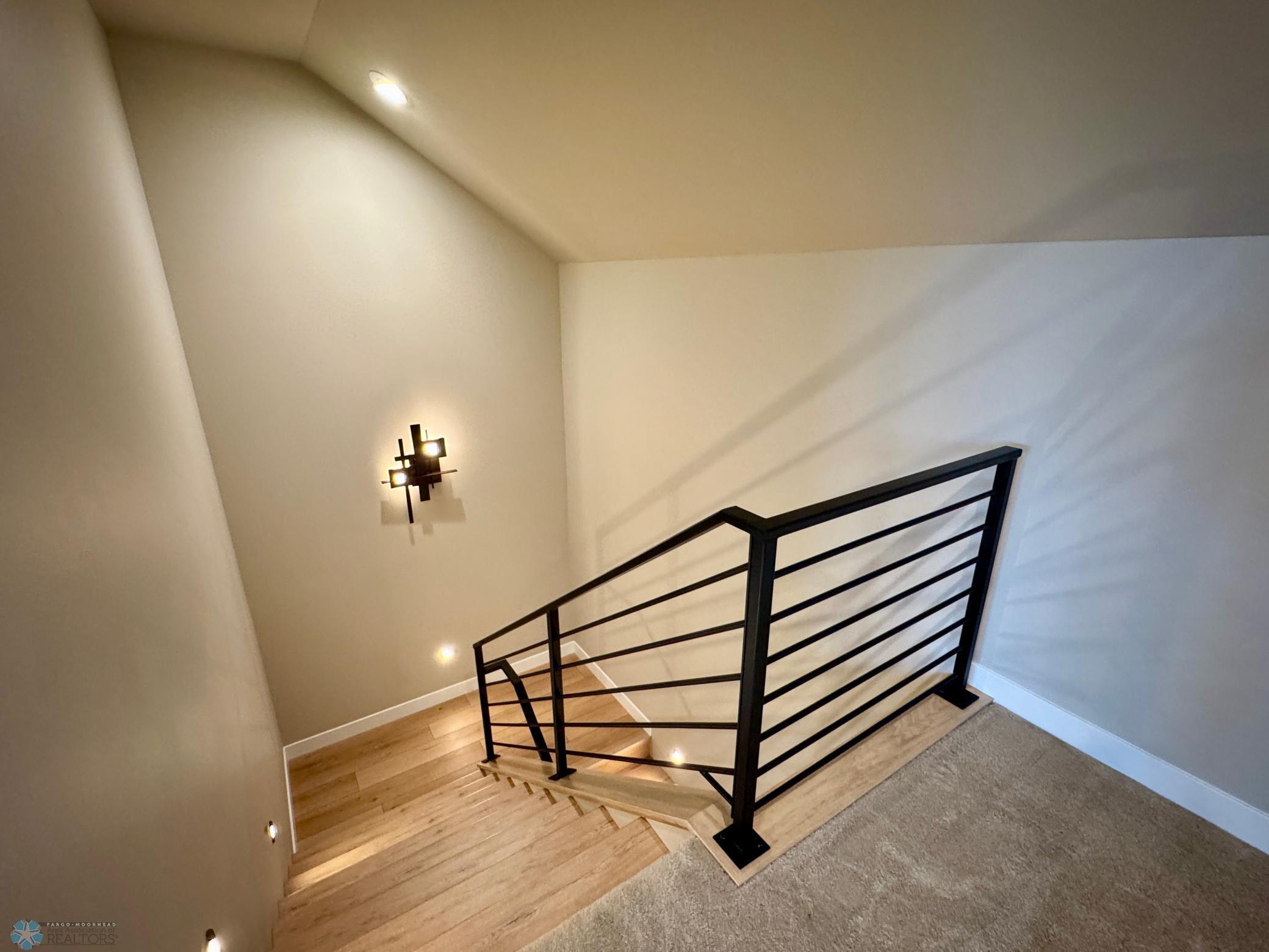 West Fargo, North Dakota 58078, United States, 3 Bedrooms Bedrooms, ,3 BathroomsBathrooms,Residential,Pending,169742