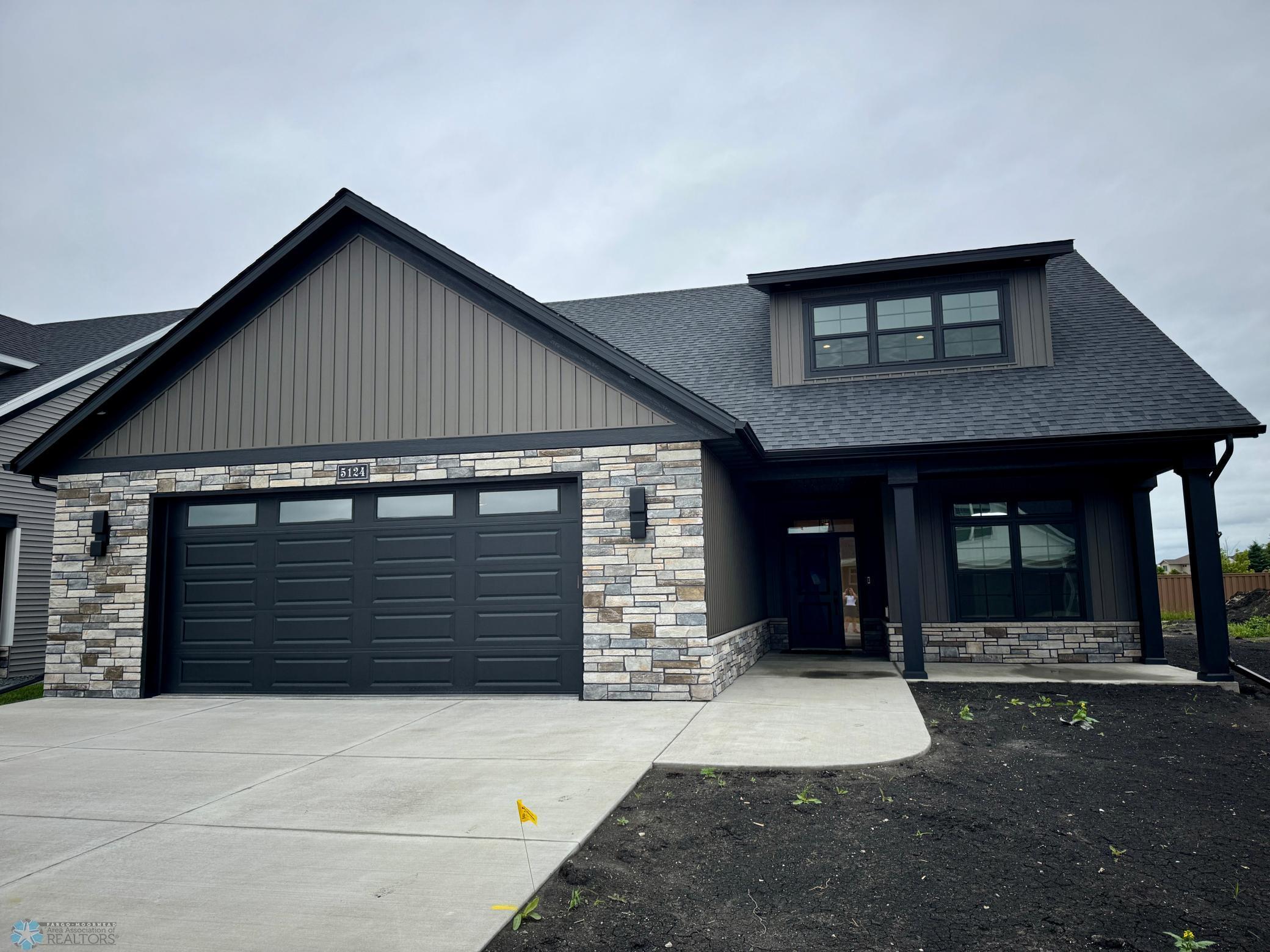 West Fargo, North Dakota 58078, United States, 3 Bedrooms Bedrooms, ,3 BathroomsBathrooms,Residential,Pending,169742