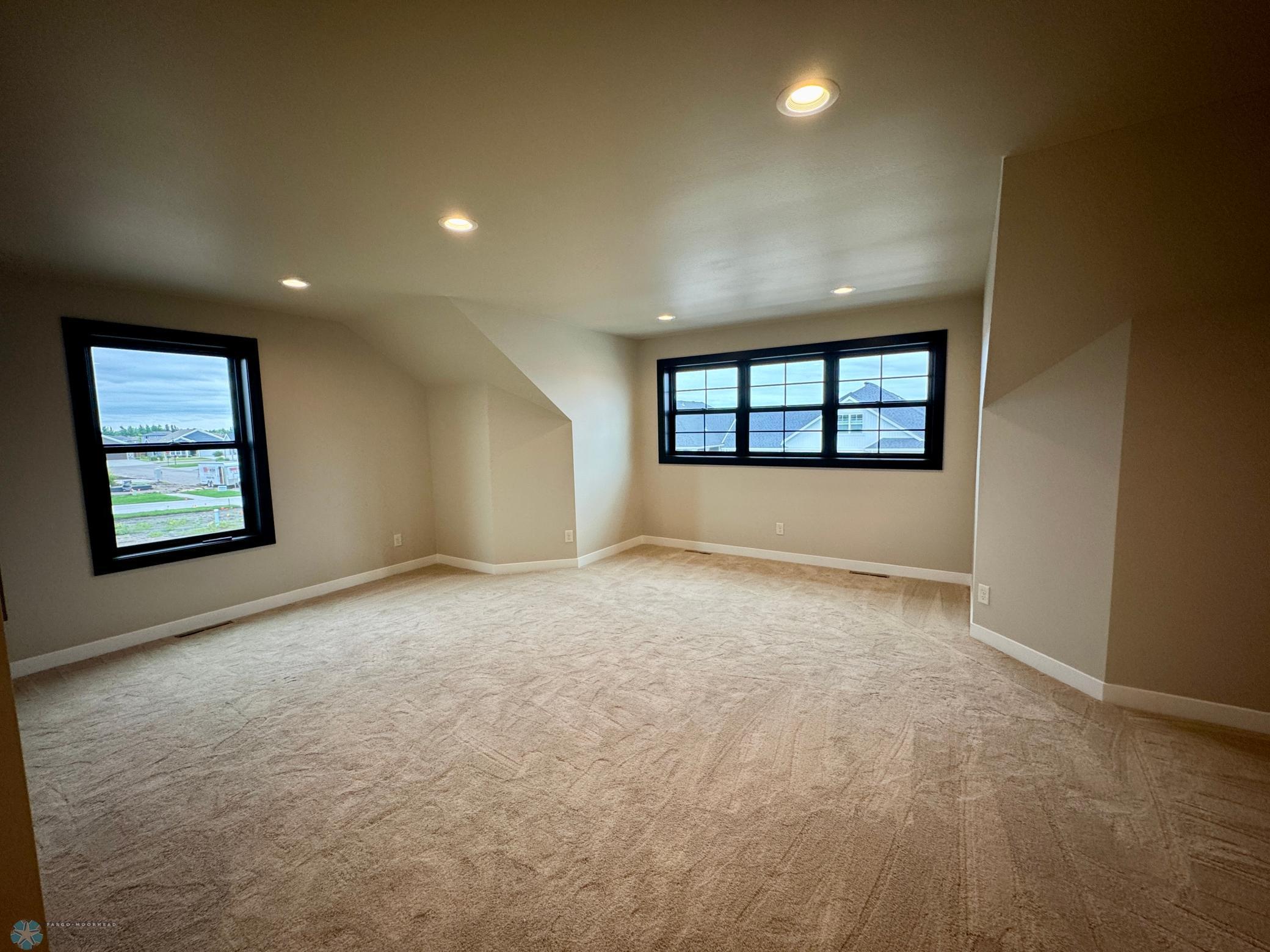 West Fargo, North Dakota 58078, United States, 3 Bedrooms Bedrooms, ,3 BathroomsBathrooms,Residential,Pending,169742