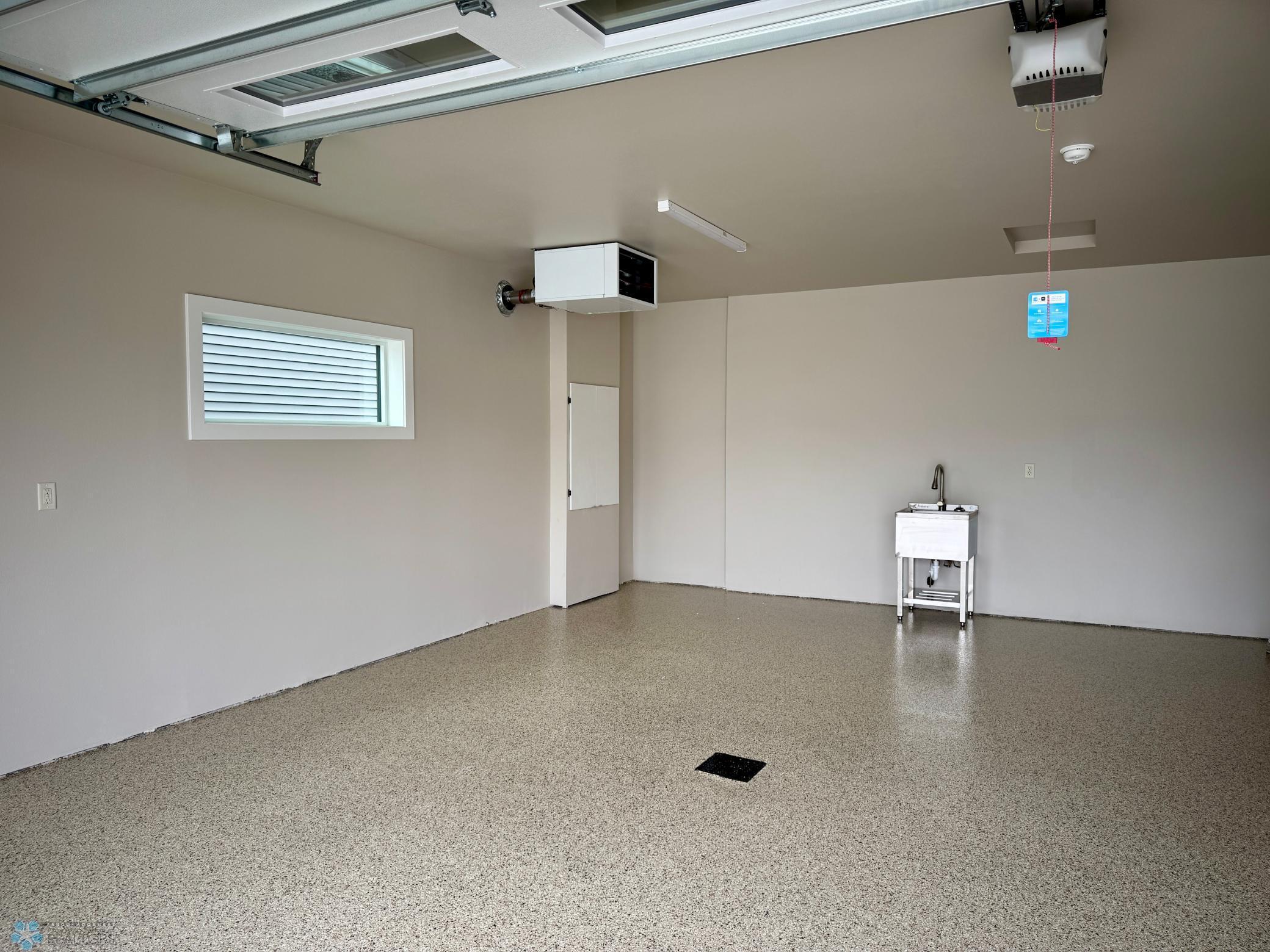 West Fargo, North Dakota 58078, United States, 3 Bedrooms Bedrooms, ,3 BathroomsBathrooms,Residential,Pending,169742