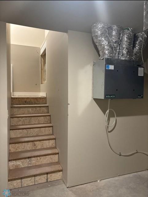 West Fargo, North Dakota 58078, United States, 3 Bedrooms Bedrooms, ,3 BathroomsBathrooms,Residential,Pending,169742