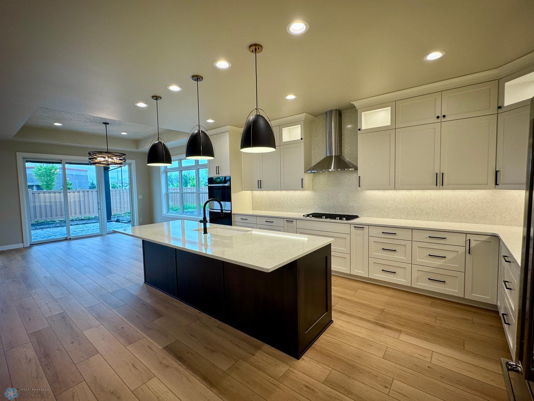 West Fargo, North Dakota 58078, United States, 3 Bedrooms Bedrooms, ,3 BathroomsBathrooms,Residential,Pending,169742