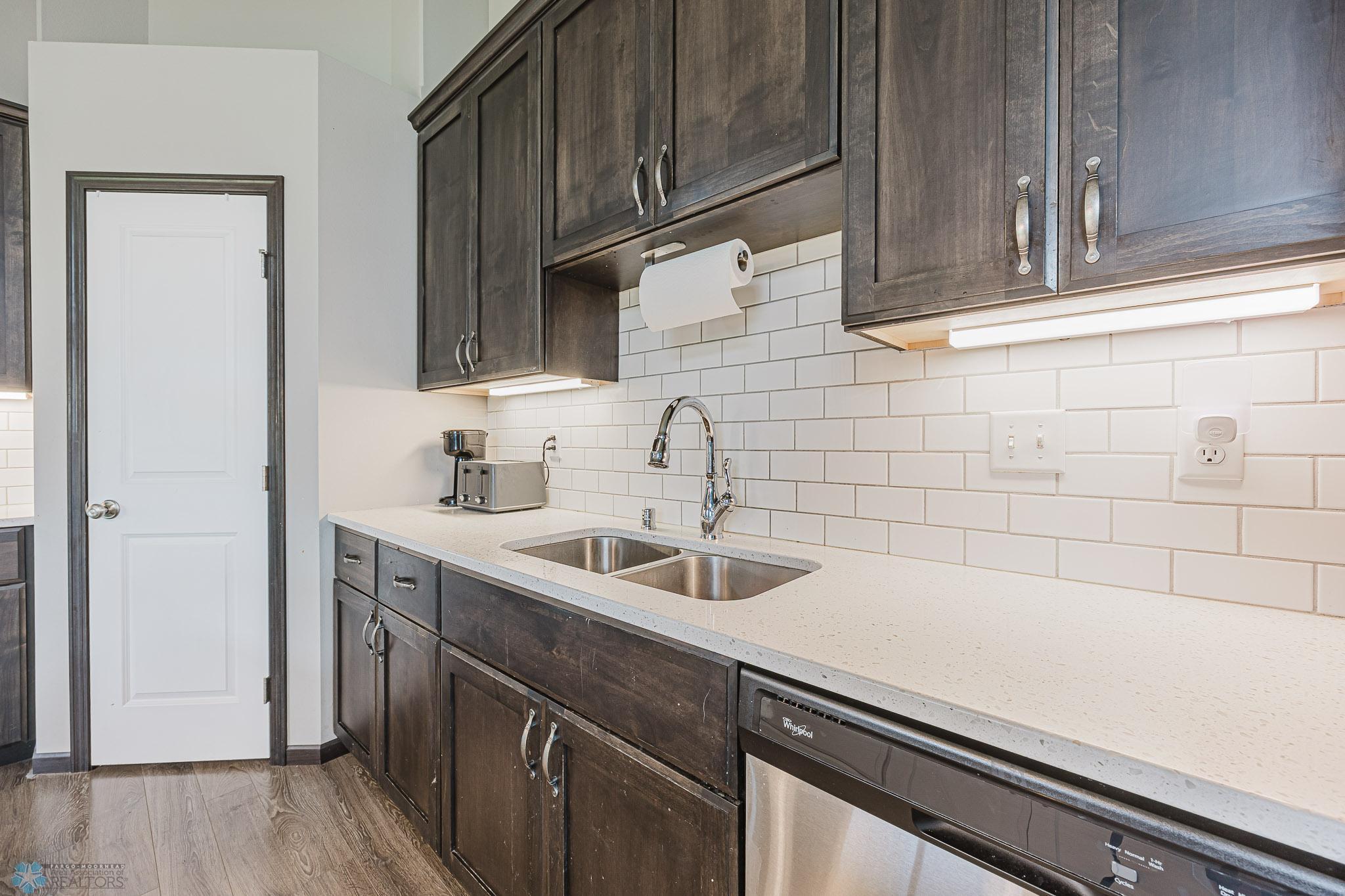 Barnesville, Minnesota 56514, United States, 3 Bedrooms Bedrooms, ,3 BathroomsBathrooms,Residential,Active,195452