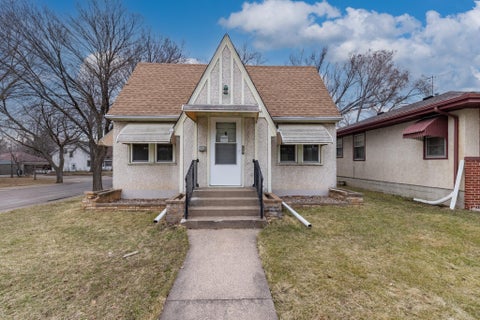 Homes For Sale - 227 Maryland Avenue<br/> Ramsey County, Saint Paul, MN 55117