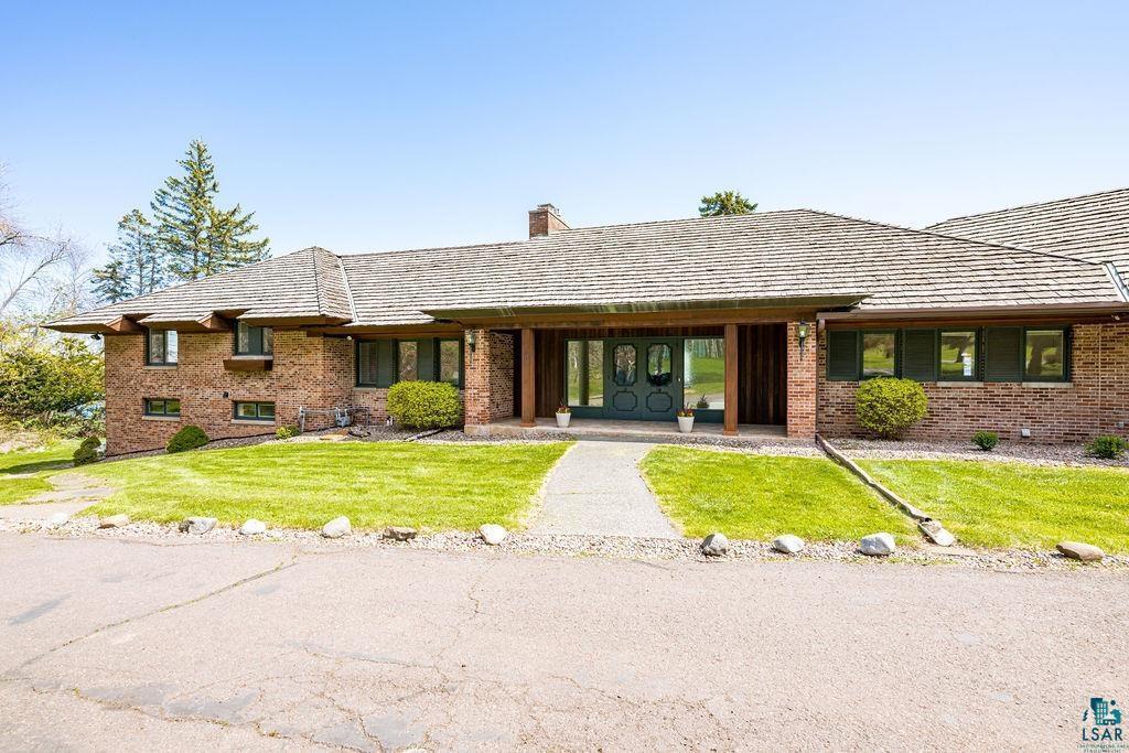 2900 London Road, Duluth, Minnesota image 1