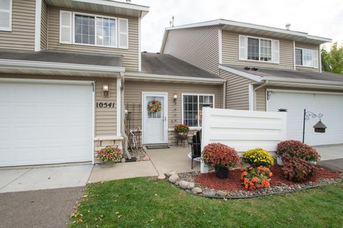 Townhouse For Sale - 10541 74th Street<br/> Wright County, Otsego, MN 55301