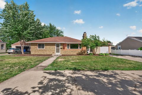 Homes For Sale - 7539 Portland Avenue<br/> Minneapolis, MN 55423