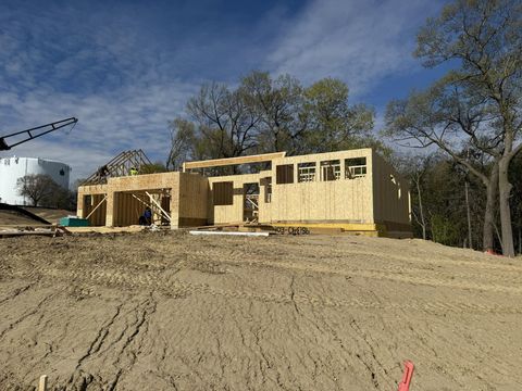 Townhouse For Sale - 6518 Peaceful Lane<br/> Chanhassen, MN 55317