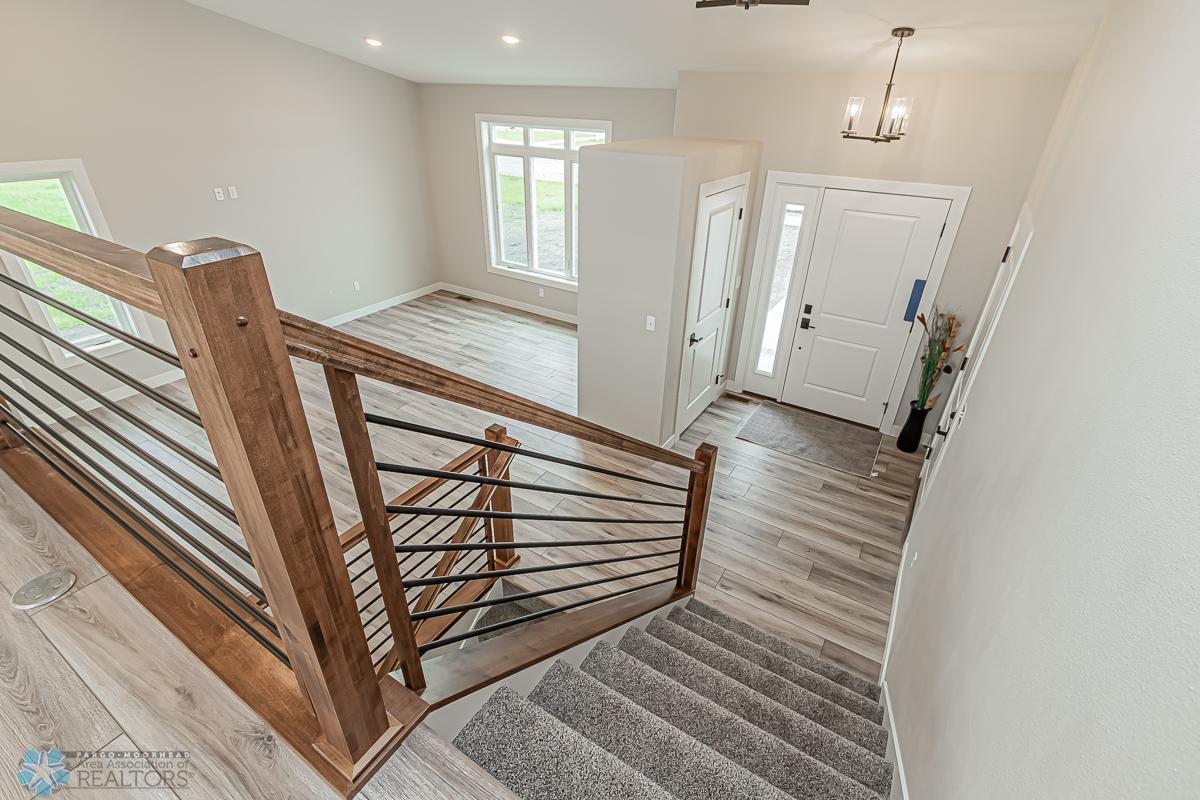 Moorhead, Minnesota 56560, United States, 5 Bedrooms Bedrooms, ,3 BathroomsBathrooms,Residential,Pending,55116