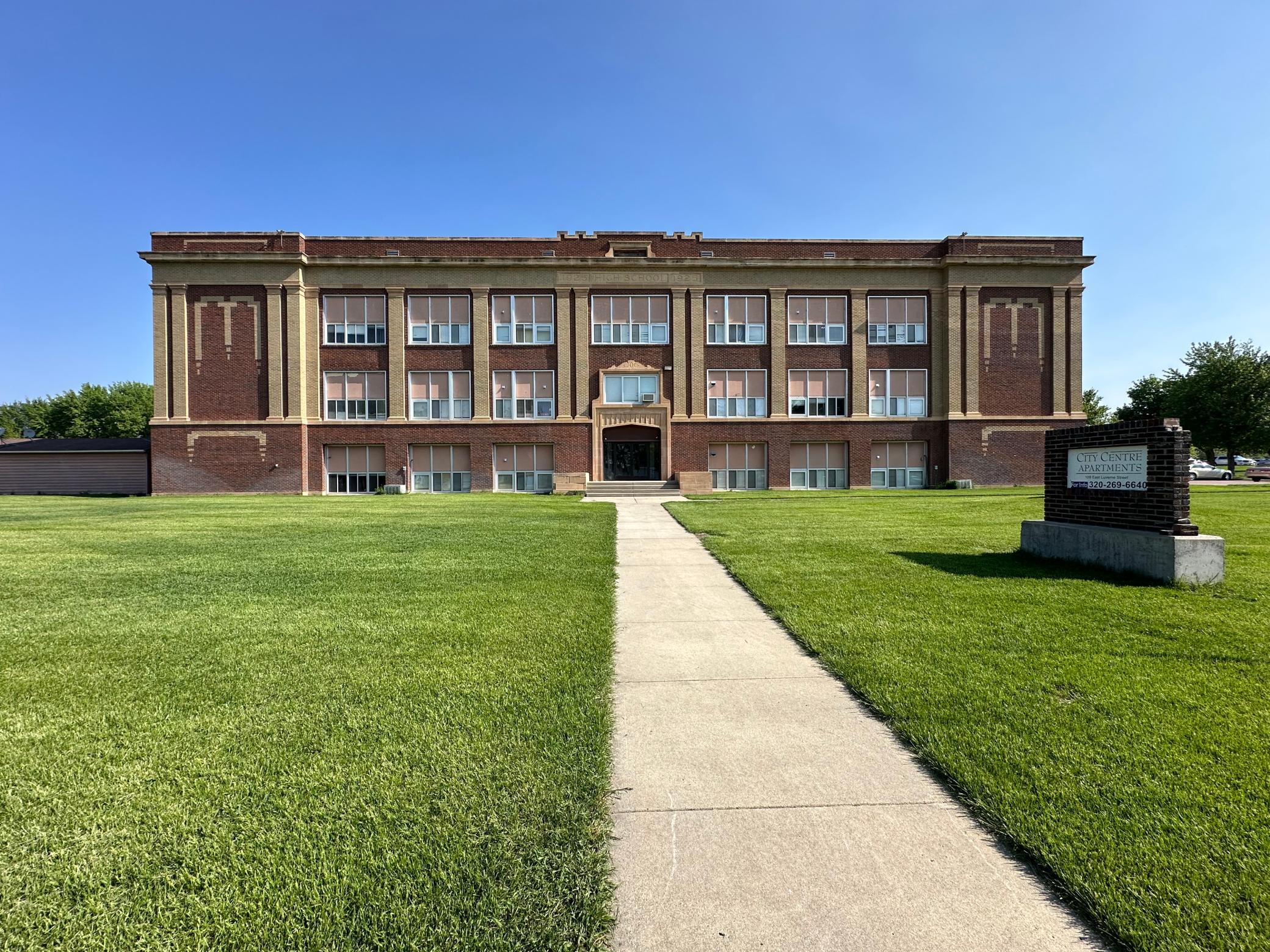 109 E Luverne Street #220, Luverne, Minnesota image 1