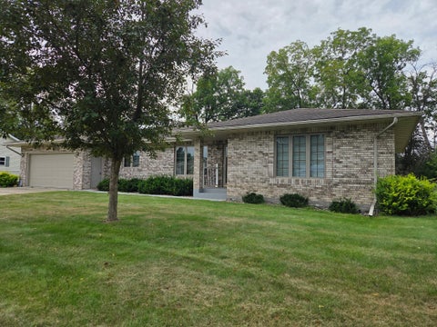 Homes For Sale - 1107 Scenic View Court<br/> Rushford, MN 55971