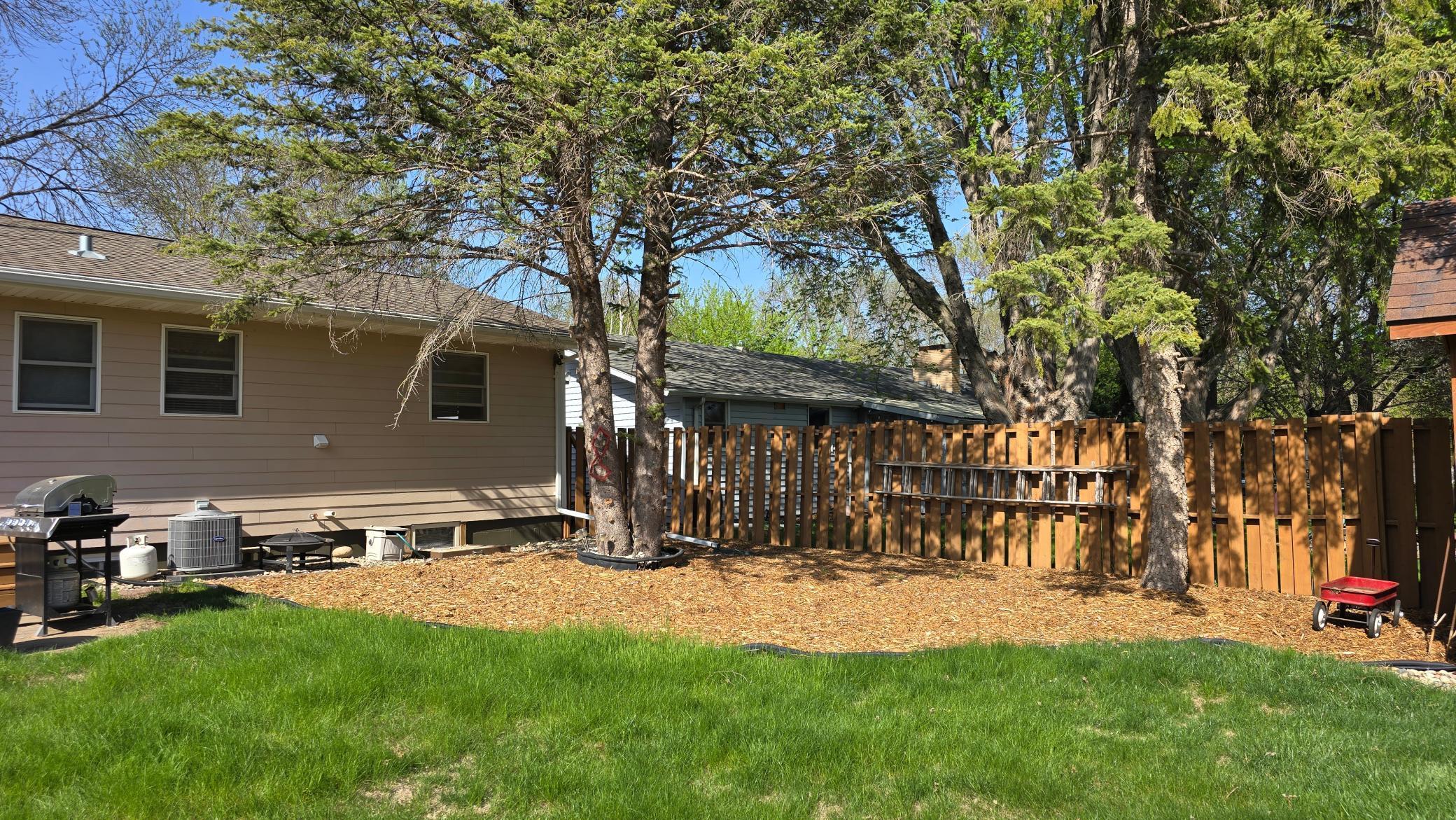 109 Gray Place, Marshall, Minnesota image 22