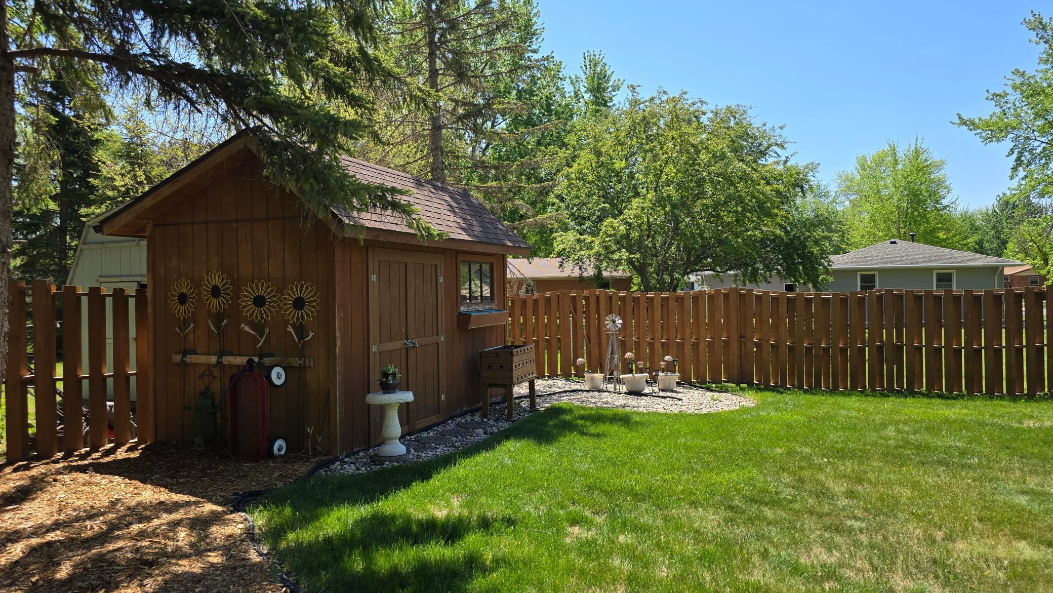109 Gray Place, Marshall, Minnesota image 23