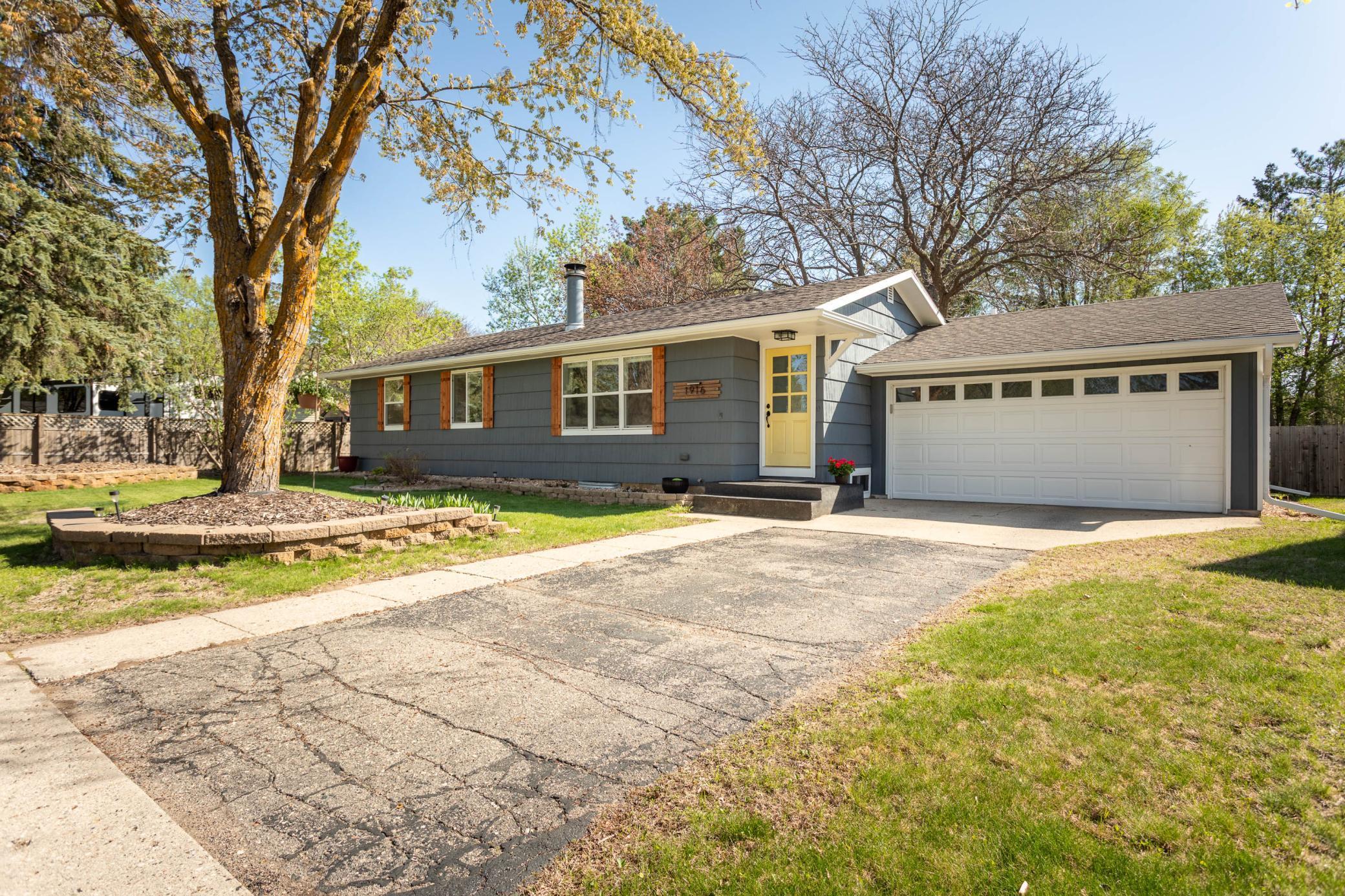 1916 Fairway Lane, Alexandria, Minnesota image 1